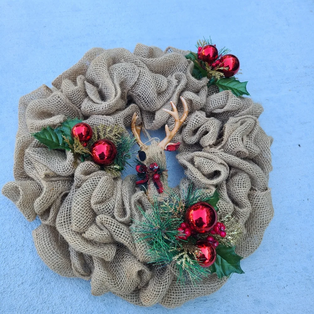 Burlap Holiday Wreath